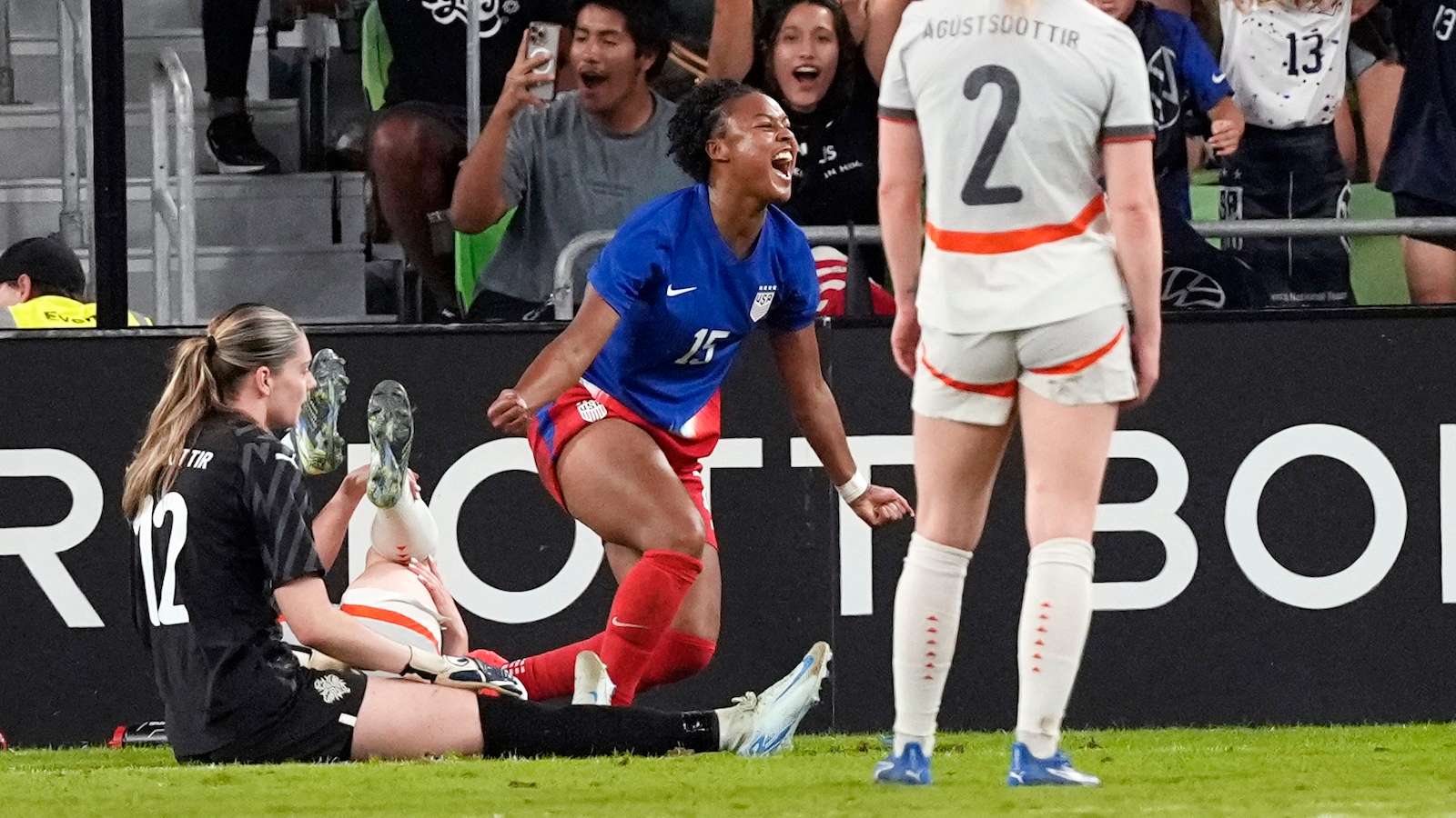 更奠定了整 更奠定了整